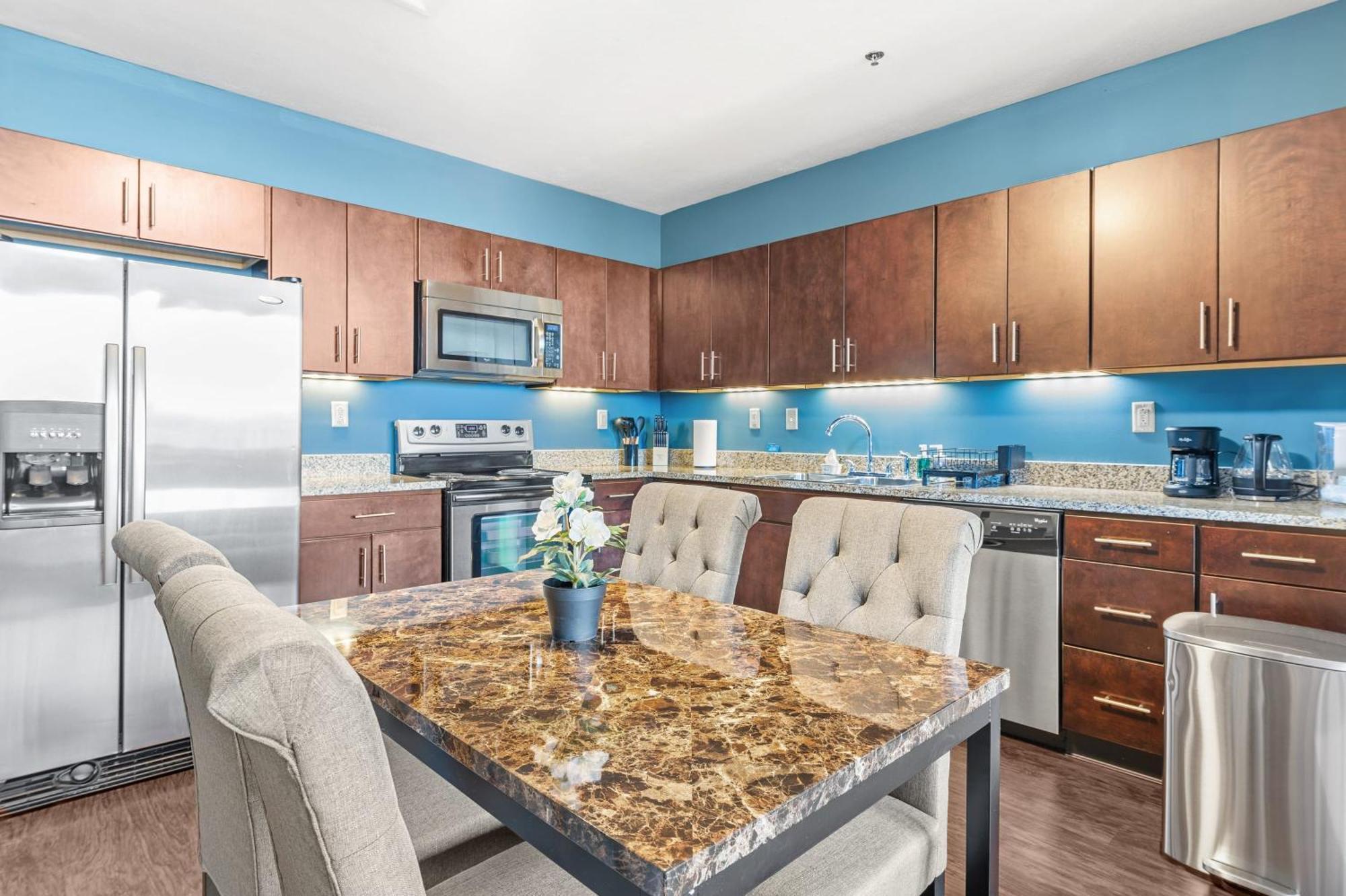 Luxury High Rise 1Bd River Views Downtown Pittsburgh Exterior photo